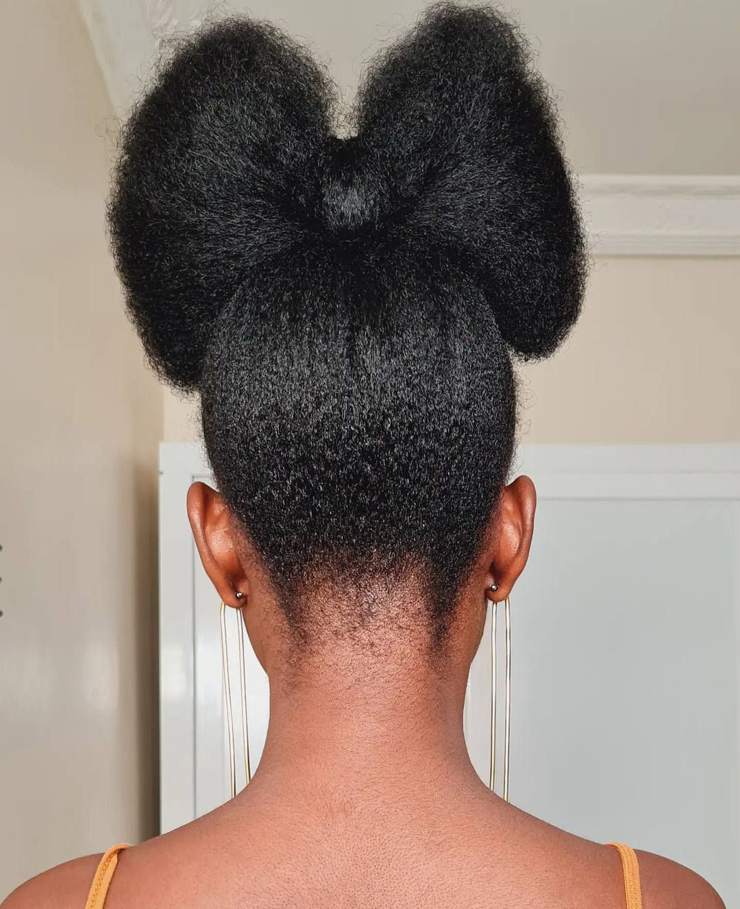 best-natural-oils-for-hair-growth-and-thickness