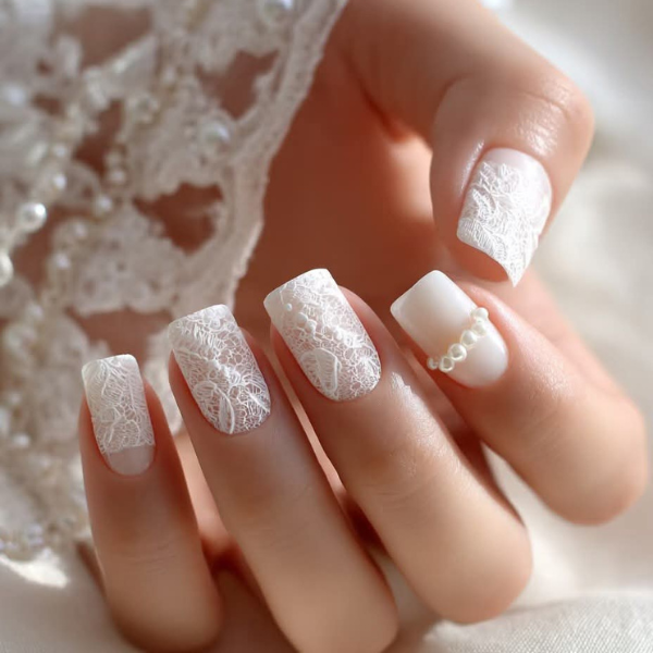 20+-latest-short-nails-designs-inspirational