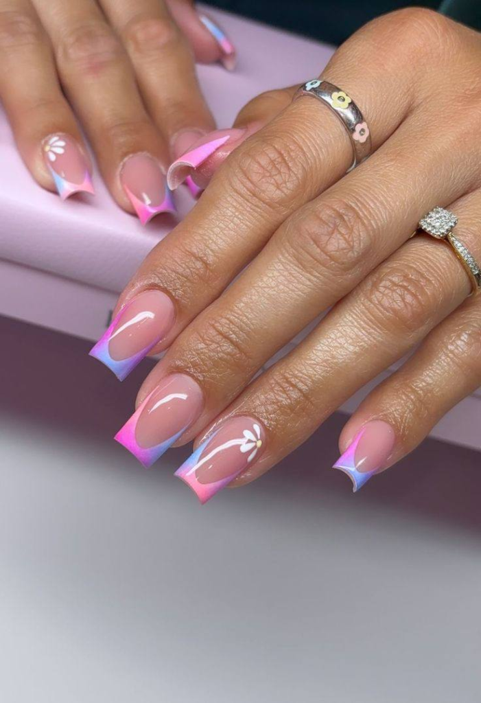 20+short-nail-latest-designs