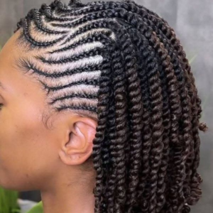 long-kinky-hairstyle-for-woman