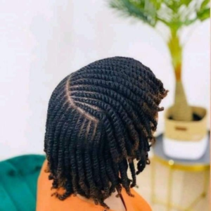 short-kinky-hairstyles