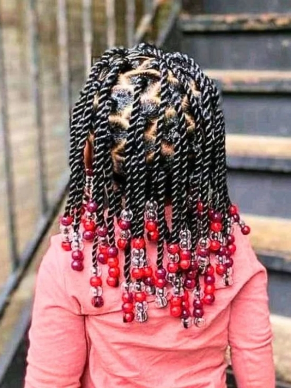 Beaded-kinky-hairstyles 