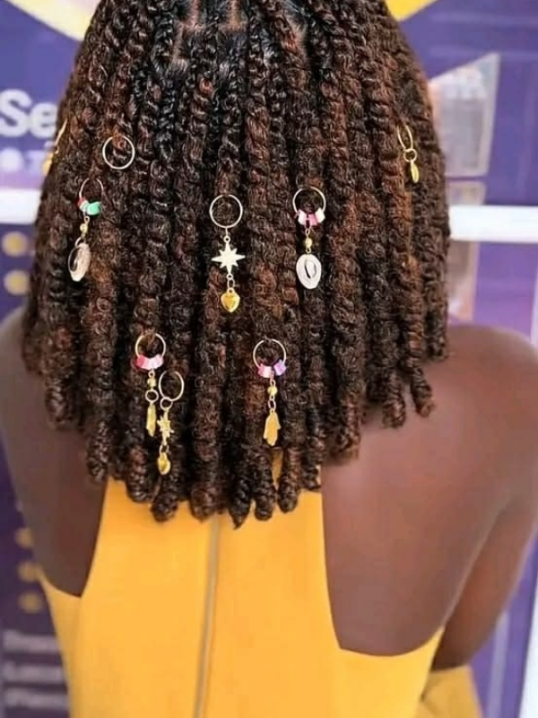 Kinky-hairstyles 
