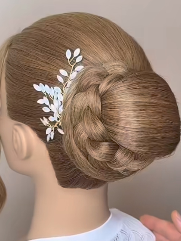 medium-size-hairstyle