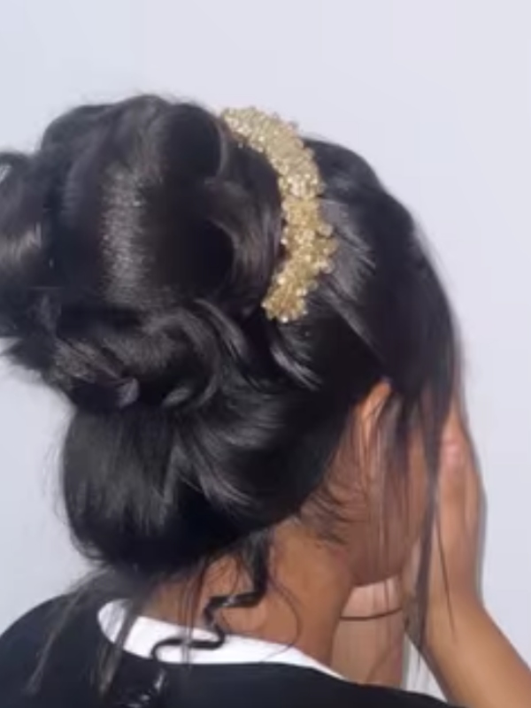 chignons-prom-hairstyles