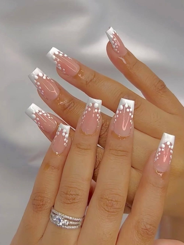 French-tips-nails-ideas-for-prom 