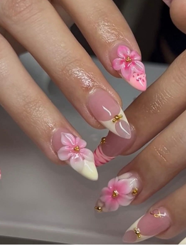 Pink-prom-nail-idea