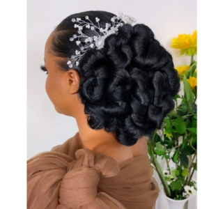 bridal-hair-style-with-attachment