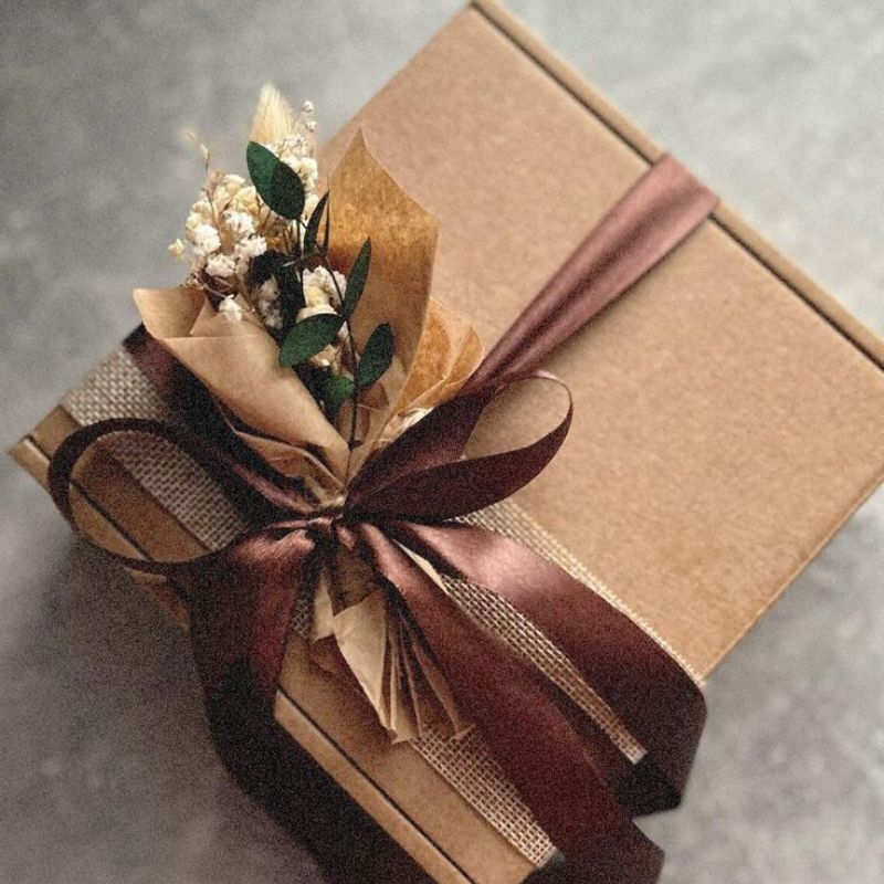brown-aesthetic-teachers-day-gift-ideas