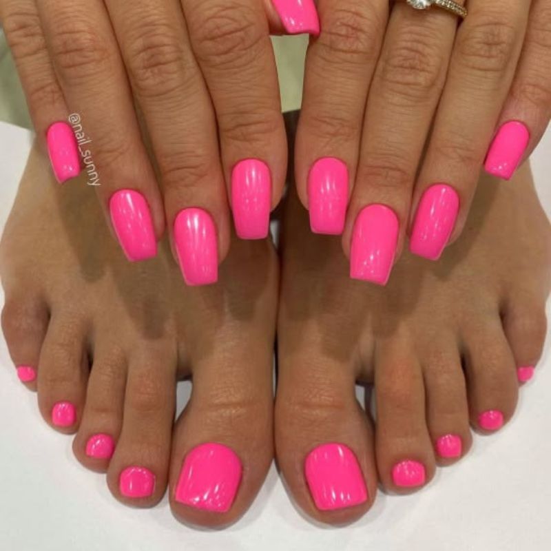Summer nails