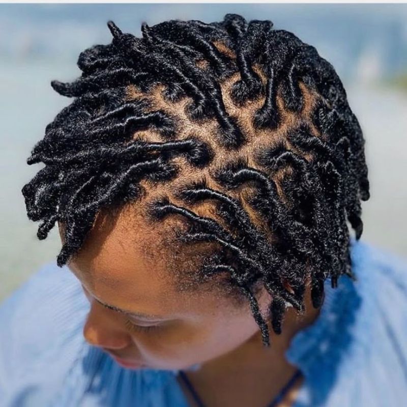 finger-curl-short-loc-ideas