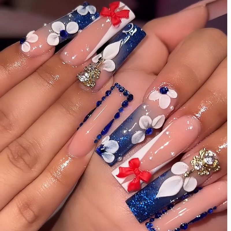 3d-4th-of-july-nails-inspo