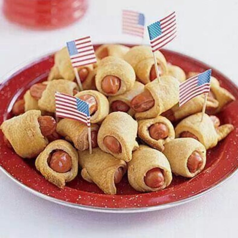 simple-4th-of-july-celebration-ideas-for-small-spaces