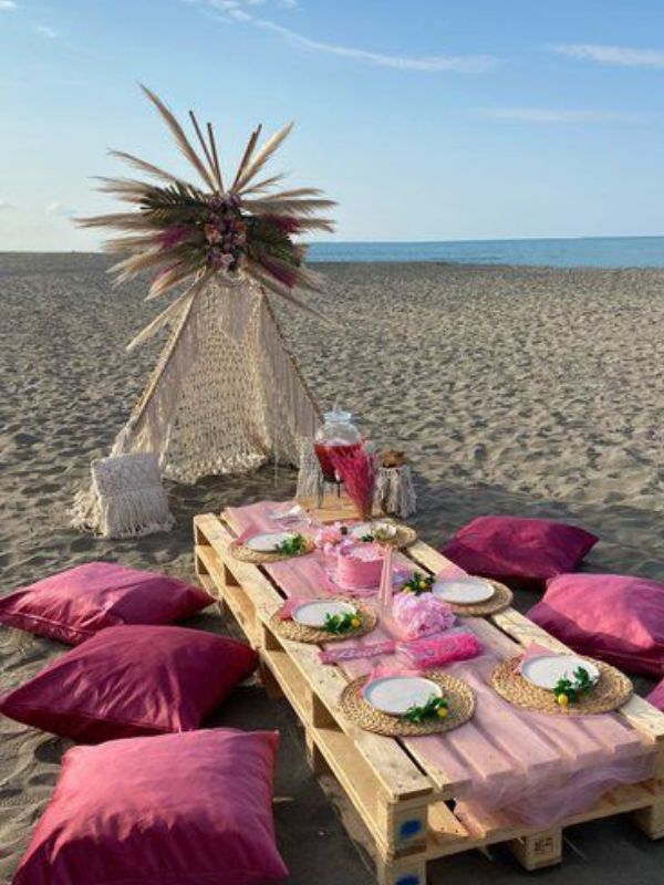 beach -picnic-table