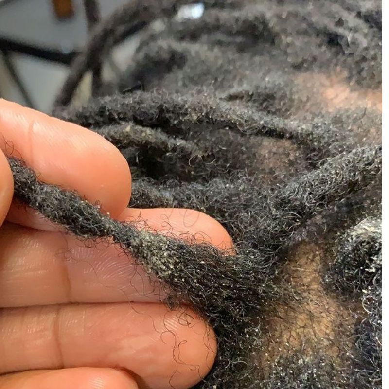 how-to-remove-product-buildup-in-locs