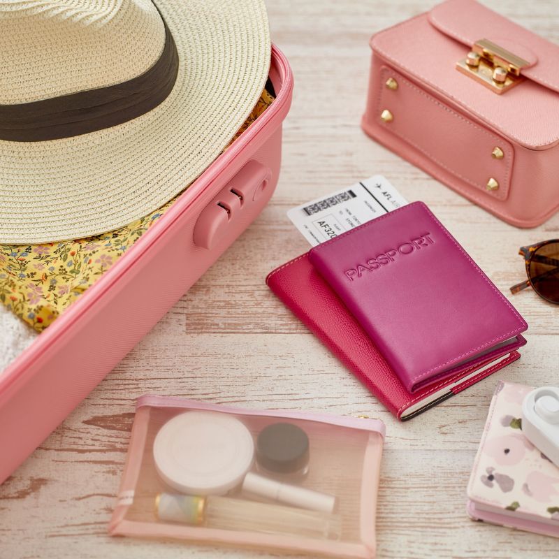 traveling-summer-vacation-accessories