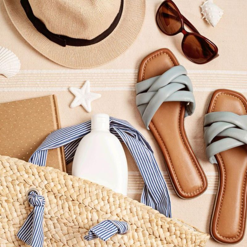 summer-vacation-packing-list-for-women