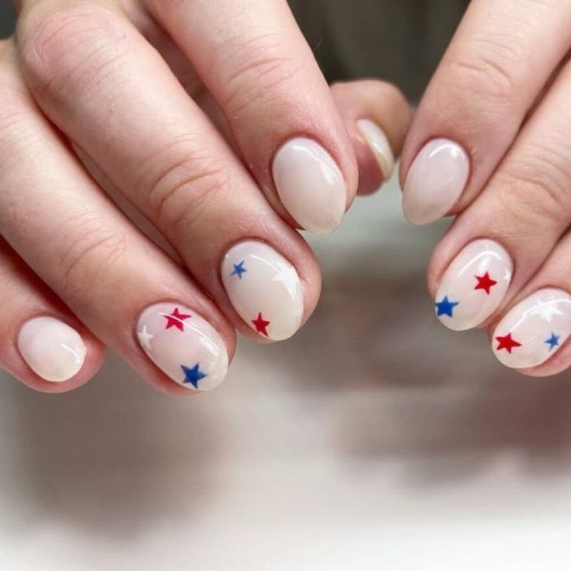 nude-and-star-base-july-nails