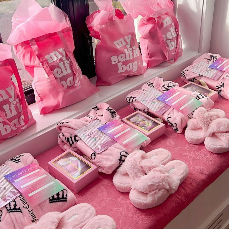 bachelorette-gifts-ideas