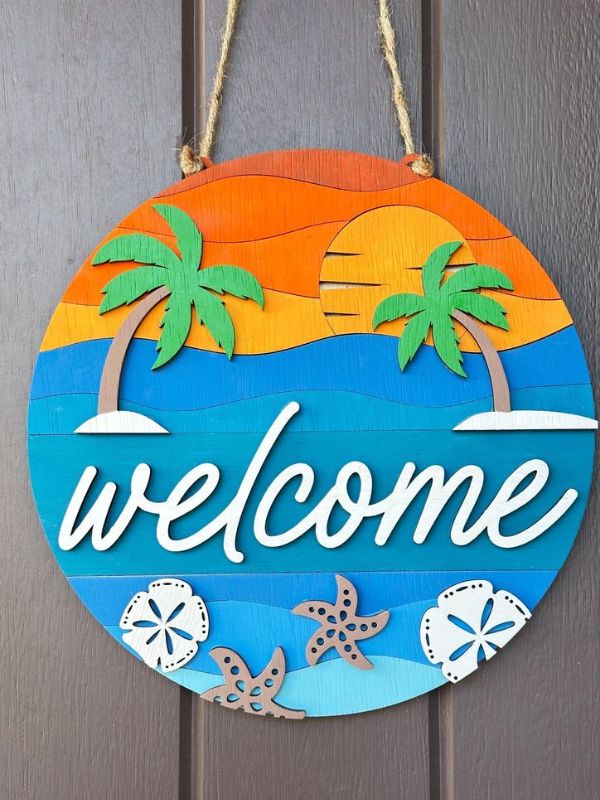 Beach-inspired-front-door-decor 