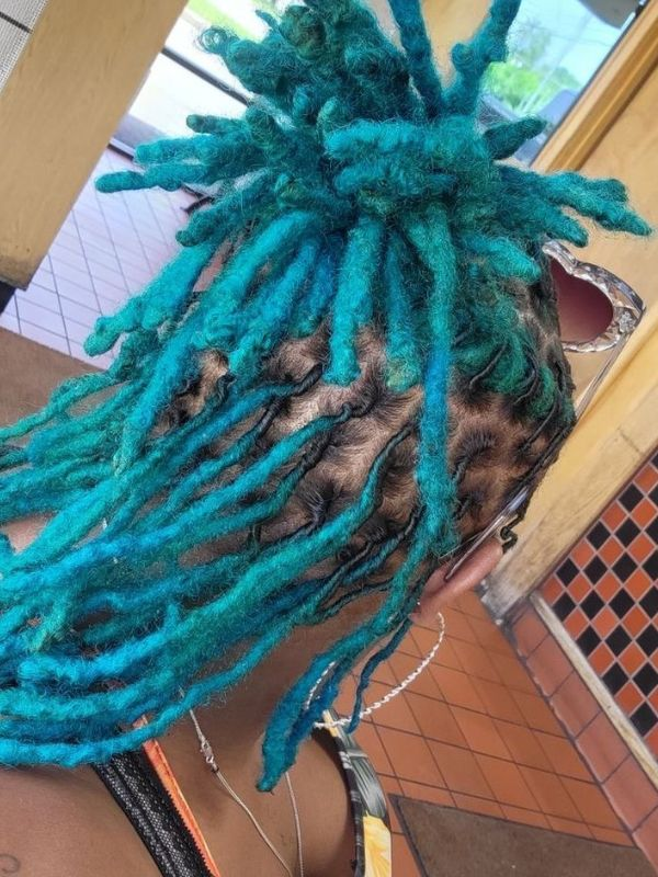 teal-loc-colour-idea