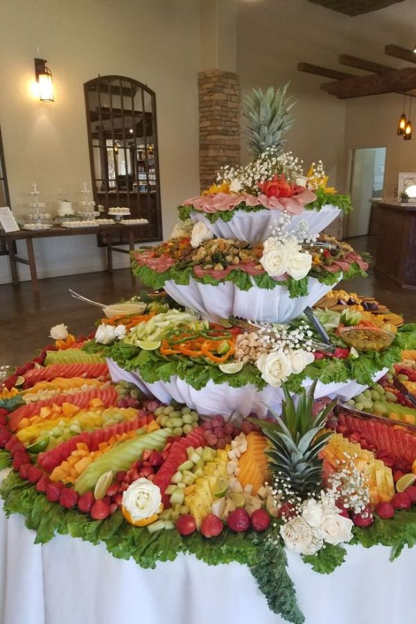 White-wedding-fruit-platter