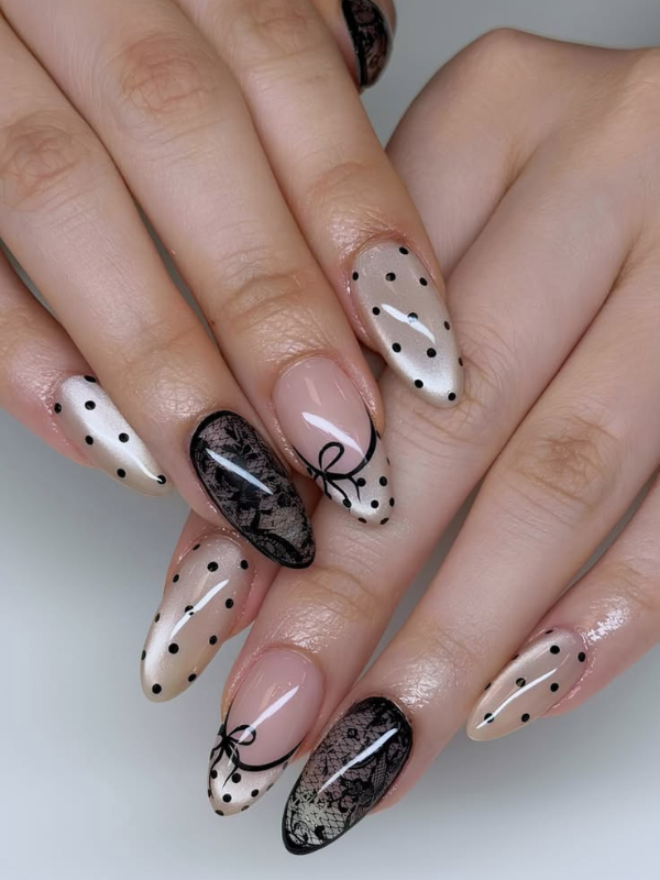 Simple-back-to-school-nails-ideas