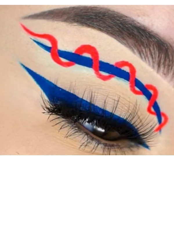 Graphic-eye-liner-4th-of-July-makeup-look 