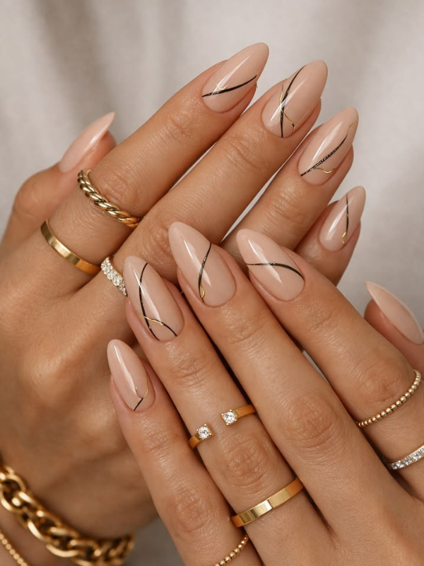Minimalist-nails-designs