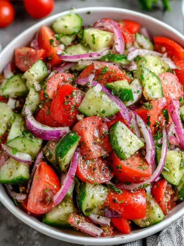 Garden-summer-salad 