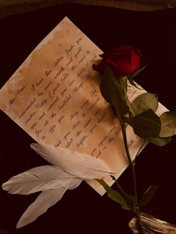 Love-letters-anniversary-celebration-ideas-for-couples