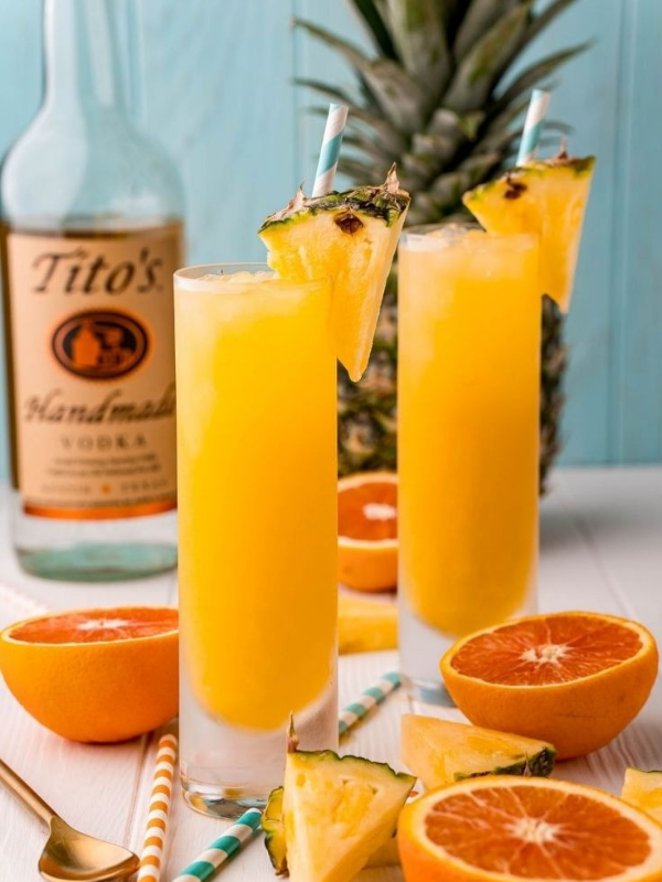 Pineapple-punch-summer-drink