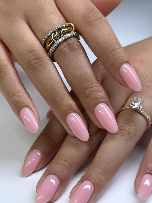 Soft-pink-nail