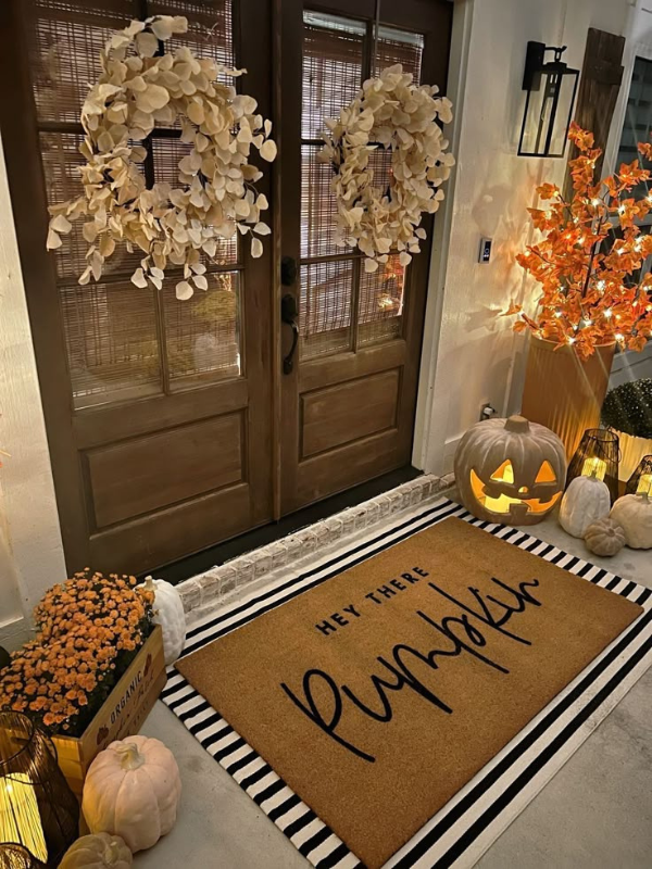 neutral-fall-front-porch-decor