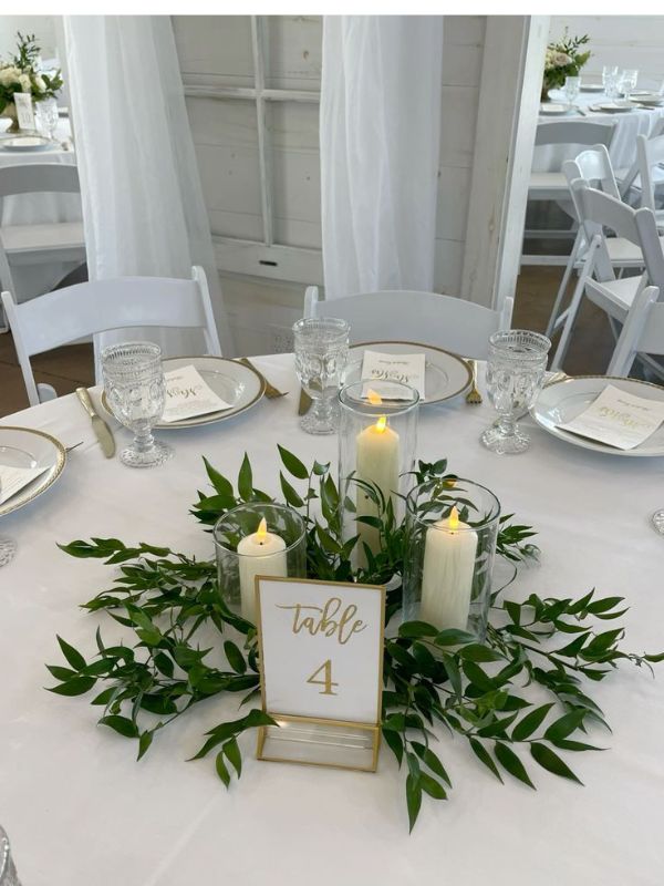 Greenery-and-Candle-Mix-wedding-table-decor