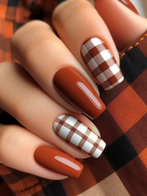 Plaid-nail-designs