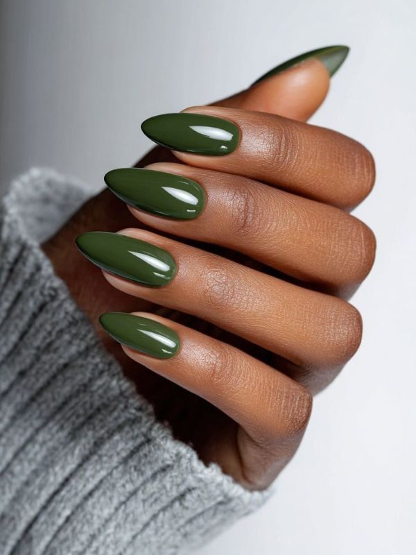 Olive-green-fall-nail-color-ideas