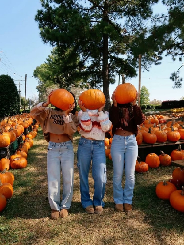 Fall-bucket-list-guide-for -adults 