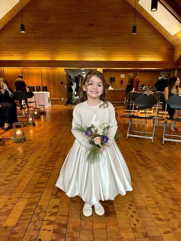 Flower-girl-wedding-dress