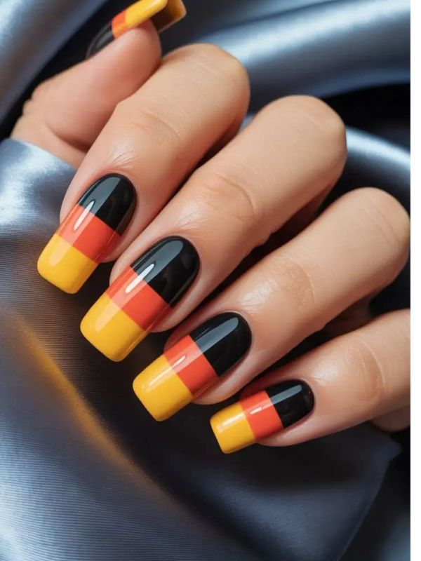 Halloween-nail-ideas 