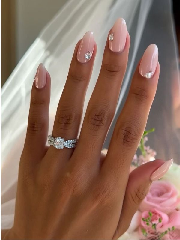 Nude-wedding-nails