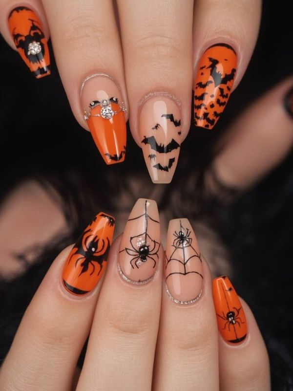 Spider-halloween-nails