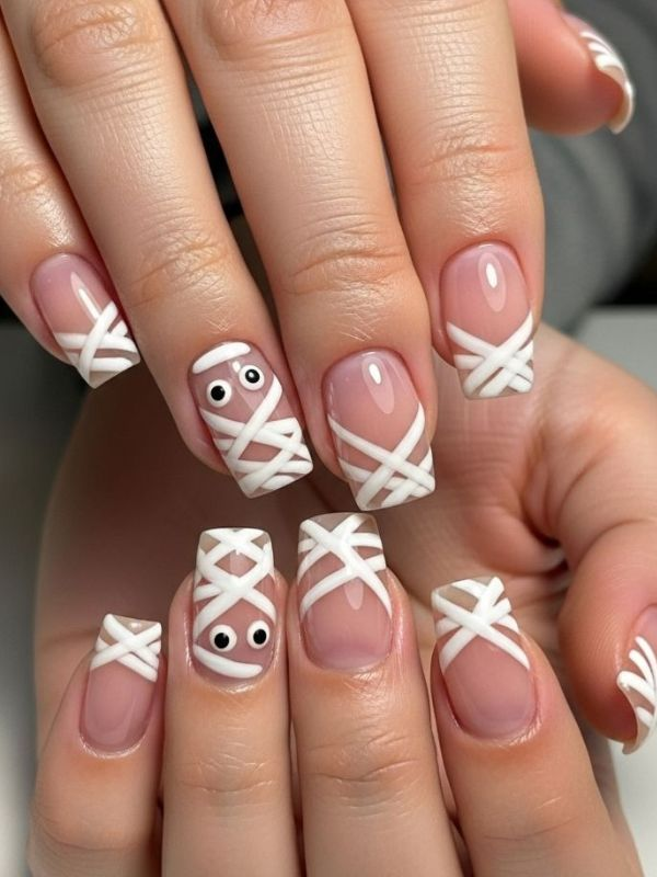 Mom-halloween-nails