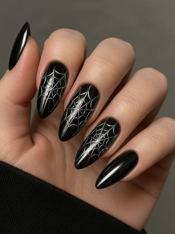Long-Halloween-nails 