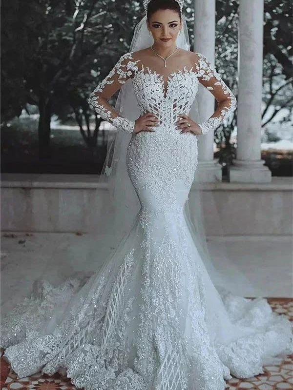 long-sleeve-wedding-gown