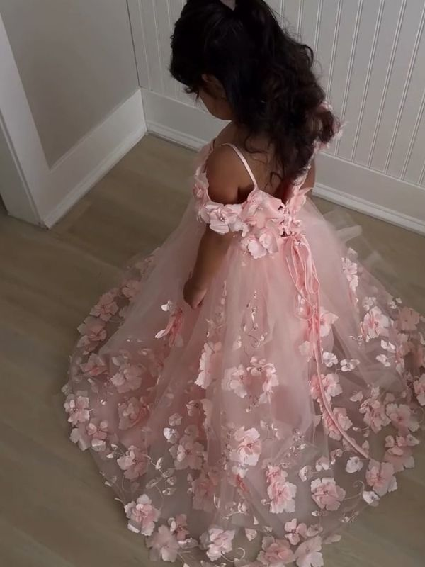 Spring-flower-girl