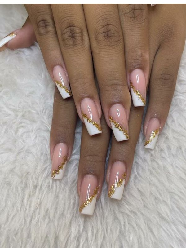 White-and-gold-wedding-nails