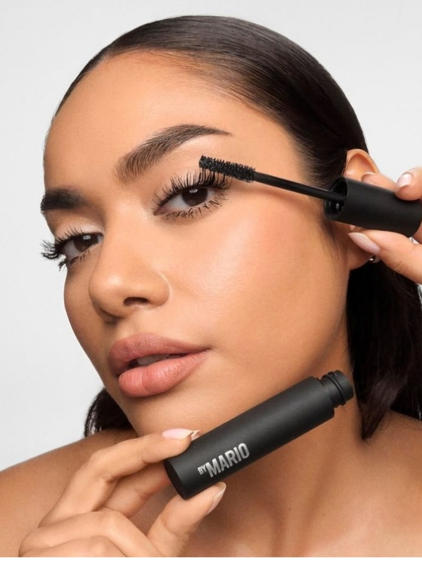 Mascara-application 