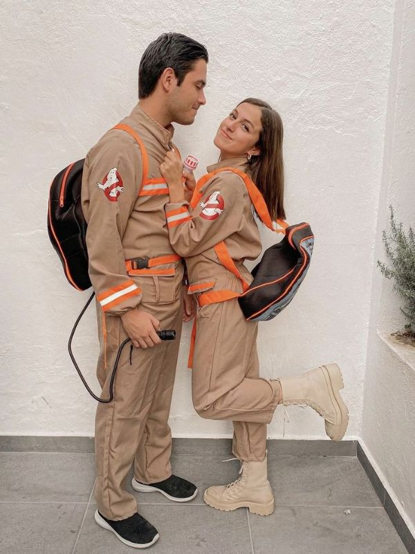 Halloween-costume-ideas-for-couples 