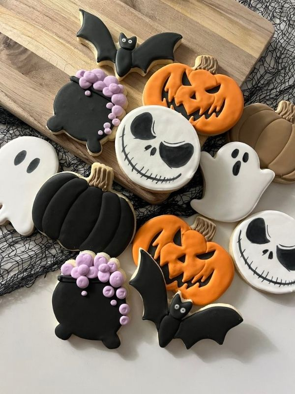 halloween-sugar cookies